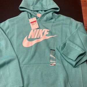 COPY - Men’s NIKE Hoodie NEW!